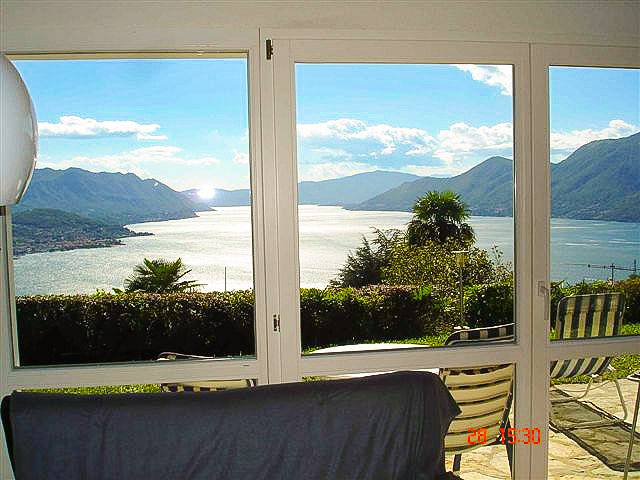 Ferienhaus für 6 Personen, mit Seeblick und Terrasse sowie Garten und Pool am Lago Maggiore - 4