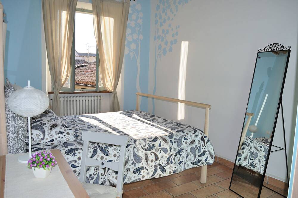 Appartamento intero, Accogliente appartamento con 4 camere da letto e graziosa terrazza in Foligno, Perugia e dintorni