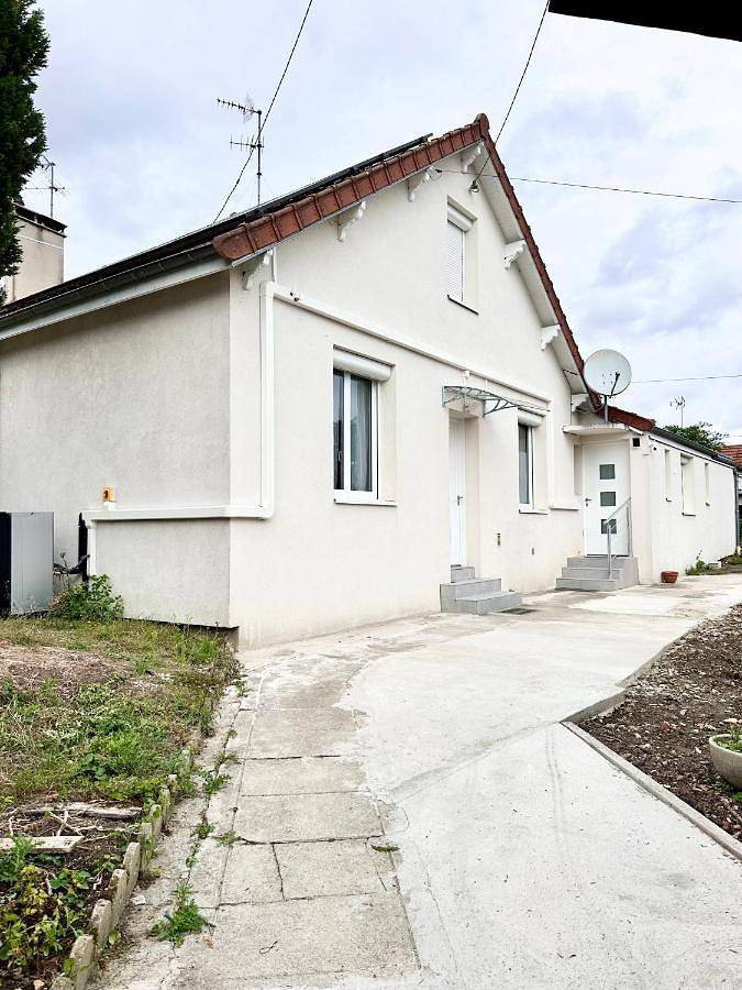 Gîte pour 4 personnes, avec terrasse à Sevran - 4