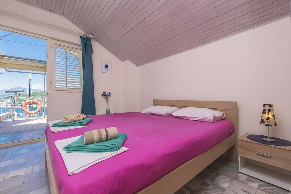 Apartamento Carpe Diem con la mejor vista al mar, Utjeha Montenegro, Mediterráneo in Utjeha-Bušat, Montenegro