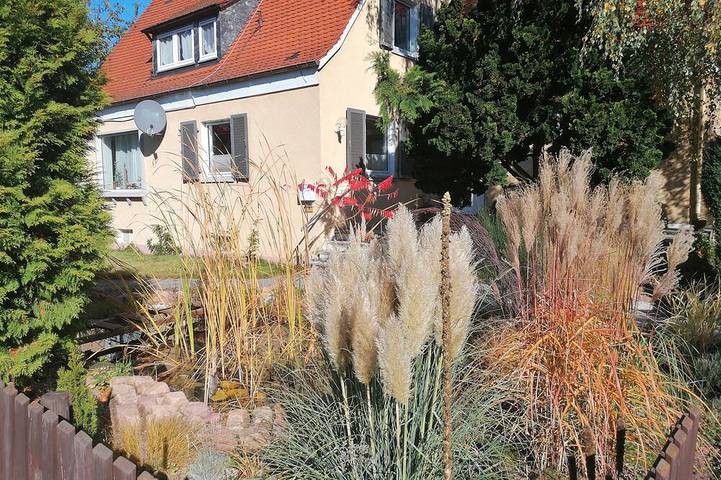 Ferienwohnung für 6 Personen, mit Whirlpool und Garten