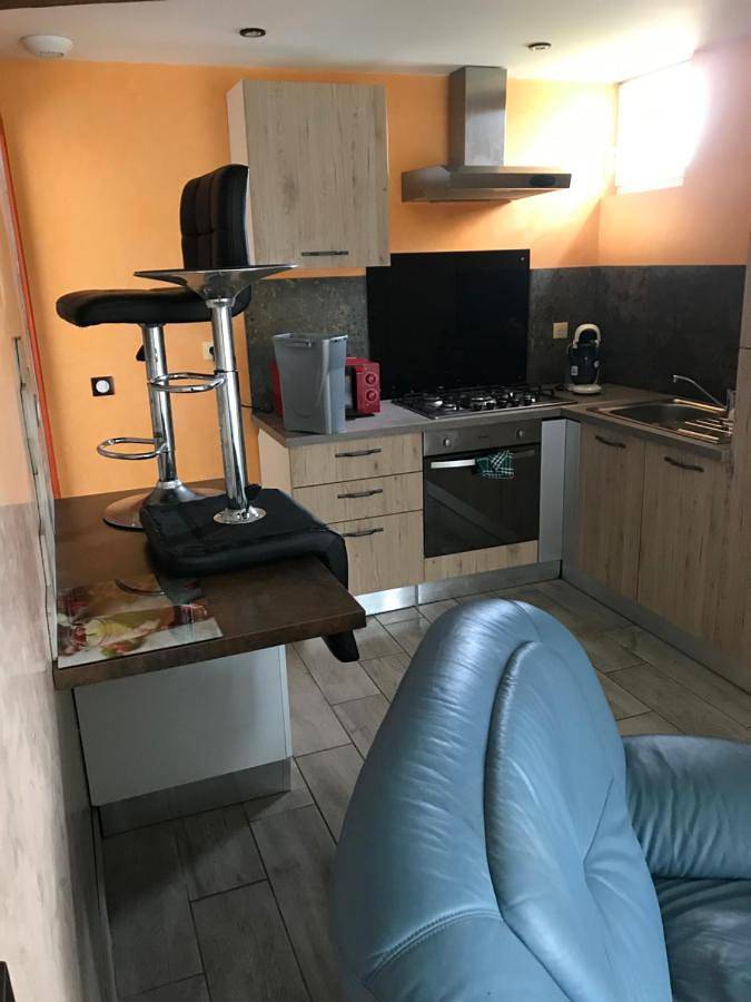 Appartement entier, Résidence bord de Loire route euro 6 in Decize, Nièvre