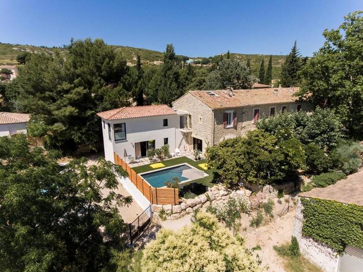 Maison d’hôte pour 6 personnes, avec Balcon et Jacuzzi ainsi que Terrasse et Jardin à Coudoux