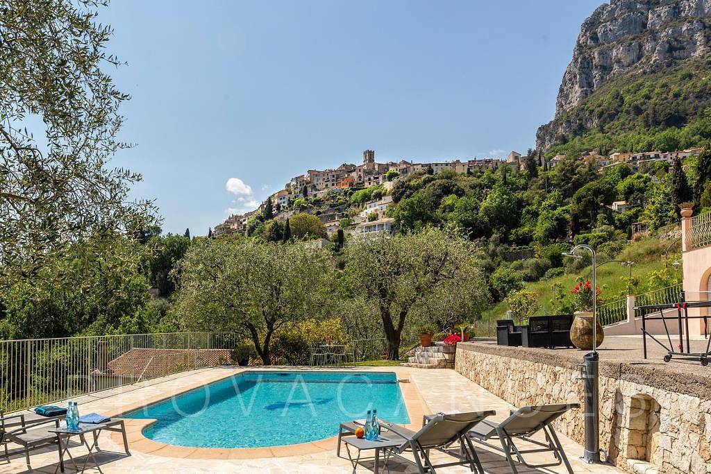 Nice holiday house with pool and view in St-Jeannet in Saint-Jeannet, Region de Cannes