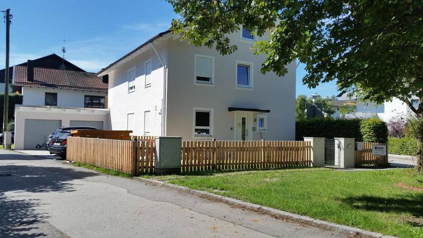 Ferienwohnung für 7 Personen, mit Whirlpool und Terrasse sowie Garten und Sauna in Seeshaupt