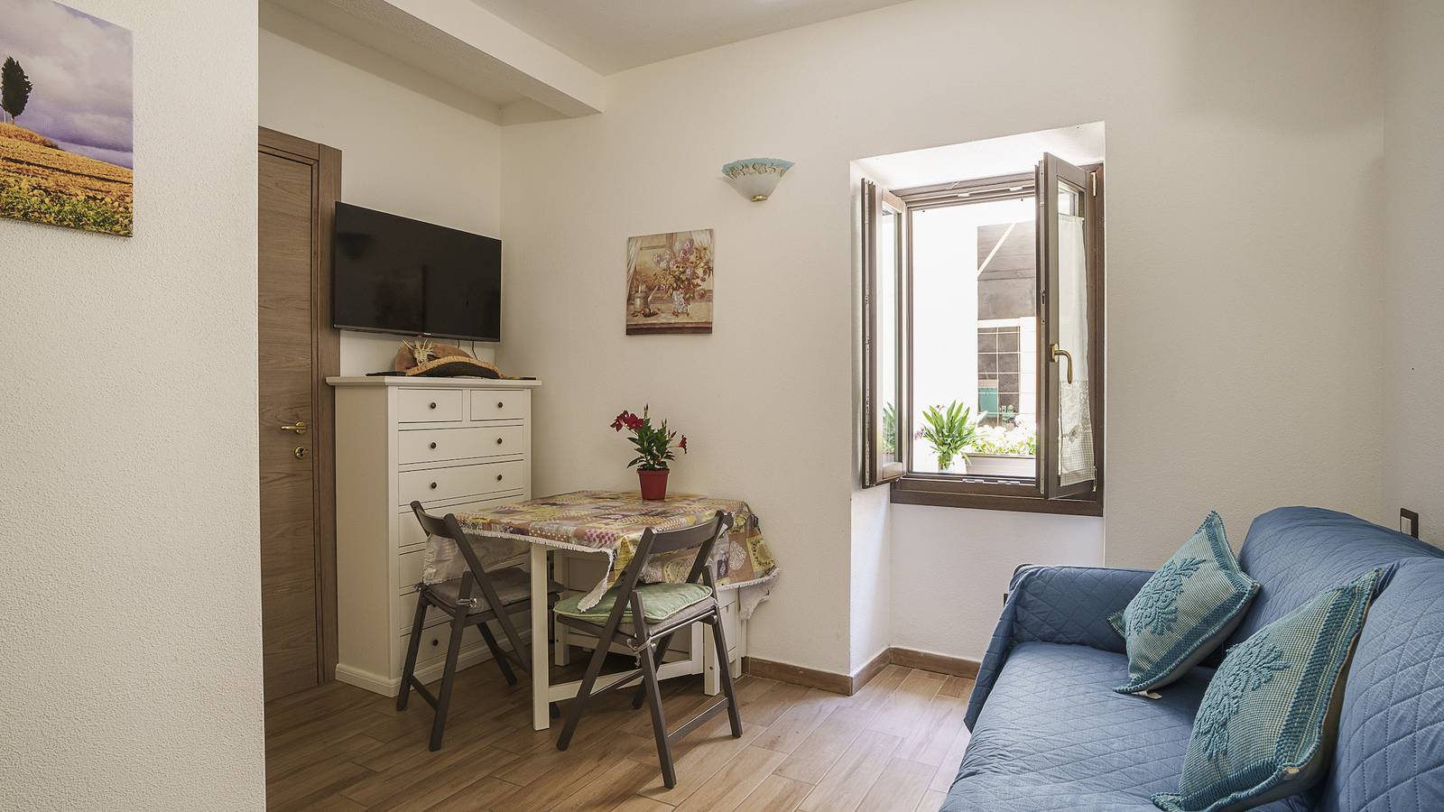 Ganze Wohnung, San Paolo - Yellow Apartment in Terranoa/Olbia, Olbia