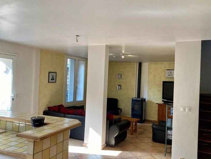 Location de vacances pour 5 personnes, avec Jacuzzi ainsi que Terrasse et Vue à Vinça