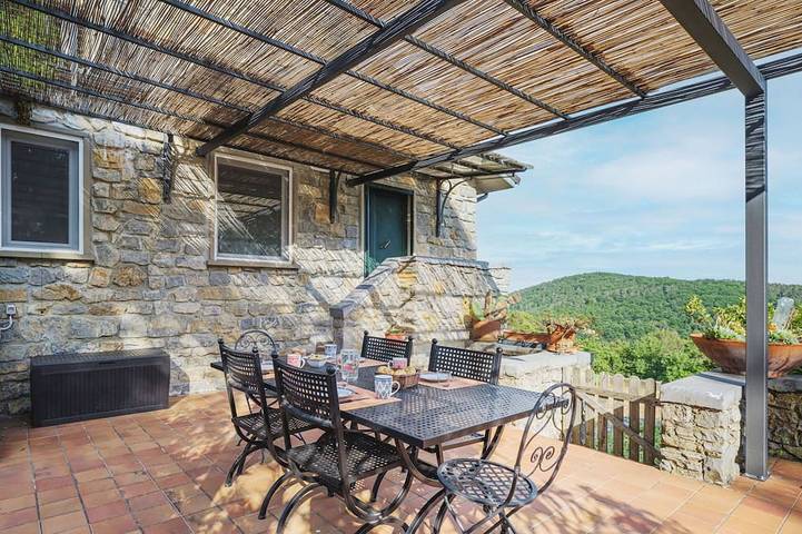 Casa vacanza per 6 persone, con giardino in Tellaro