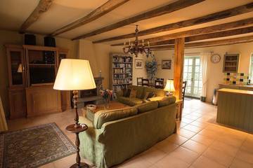 Gîte pour 5 personnes, avec piscine et jardin à Saint-Ouen-la-Rouërie