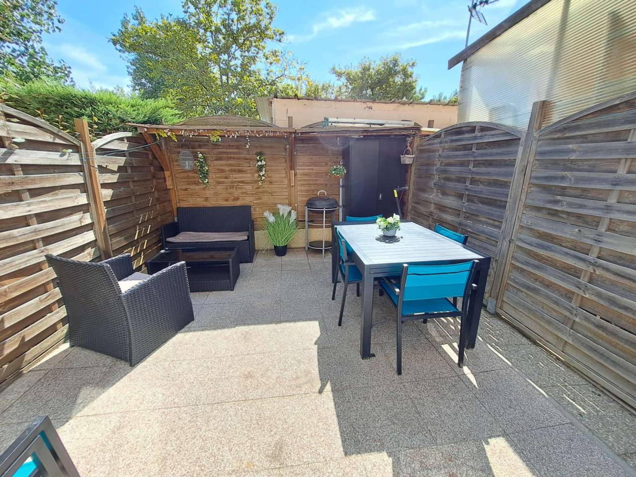 Appartement entier, Maison mitoyenne climatisée 7 pers. avec piscine et parking à Marseillan-Plage in Marseillan, Côte d'Améthyste