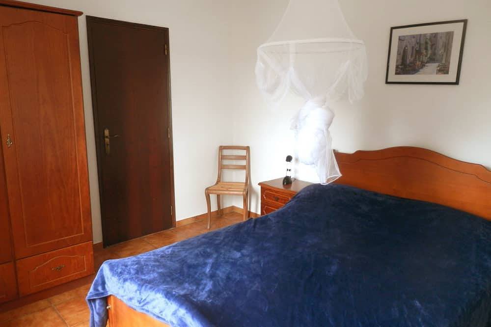 Ganze Wohnung, Ferienwohnung Barbara in Arrifana, Aljezur