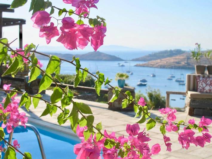 Casa vacanza per 8 persone, con giardino e panorama nonché piscina, con animali domestici - 1