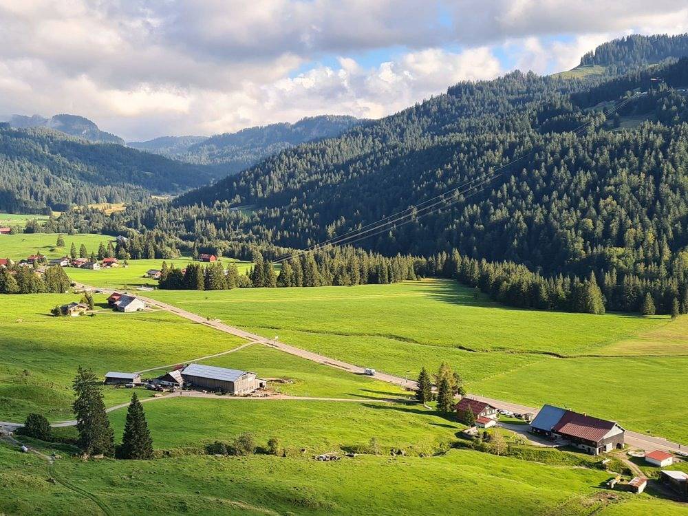 Ferienhof "Alpe Berg" - Haus Hedwig 2 in Balderschwang, Suabia (Baviera)
