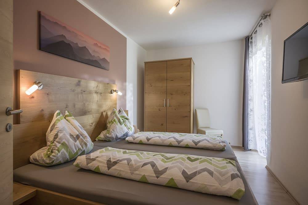 Ganze Wohnung, Familienfreundliche Ferienwohnung für 2-5 Personen in Hintertux, Tux