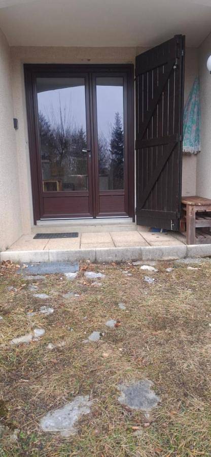 Gîte pour 4 personnes, avec terrasse, animaux acceptés à Château-Bernard - 4