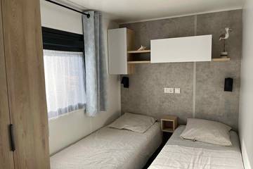 Camping pour 8 Personnes dans Saint-Julien-en-Born, Région de Dax, Photo 2