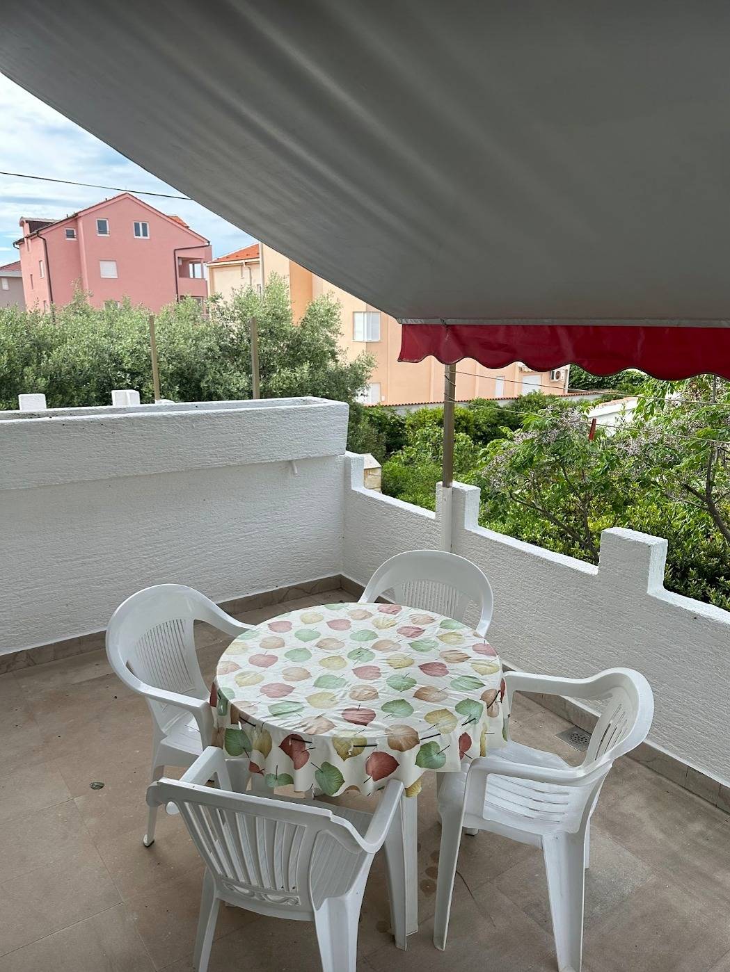 Ganze Wohnung, 1-Zimmer-Ferienwohnung mit Terrasse Novalja, Pag A-22963-c in Novalja, Pag