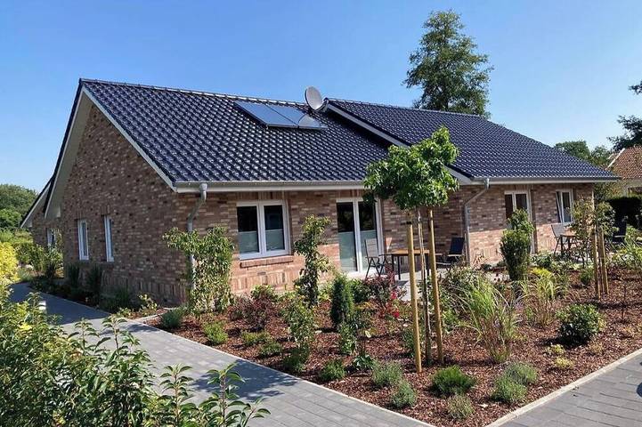 Ferienhaus für 2 Personen, mit Terrasse und Garten