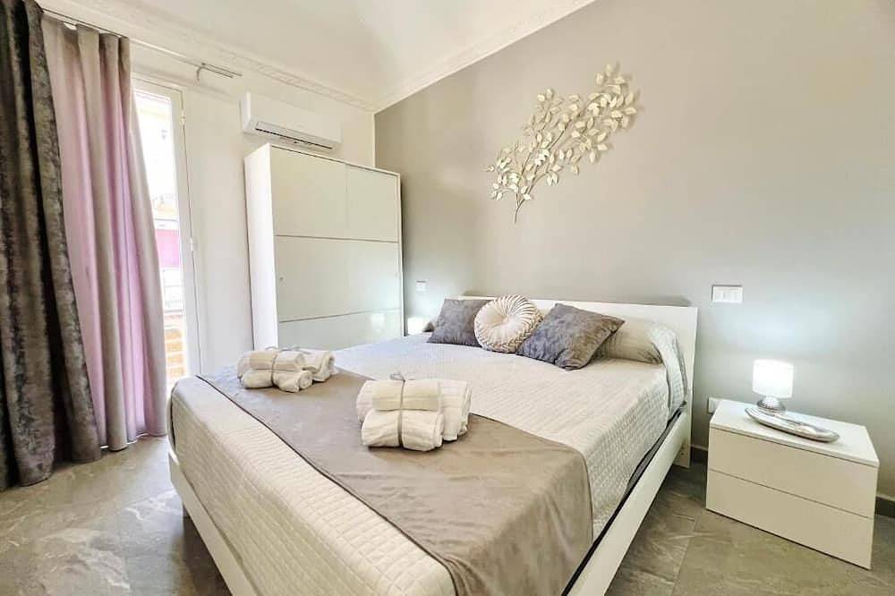 Apartamento entero, Apartments a few minutes from the airport of Palermo, with parking in Villagrazia di Carini, Carini