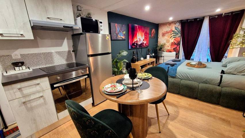 Gîte pour 2 personnes, avec jacuzzi ainsi que sauna et terrasse, animaux acceptés à Lampaul-Plouarzel - 2