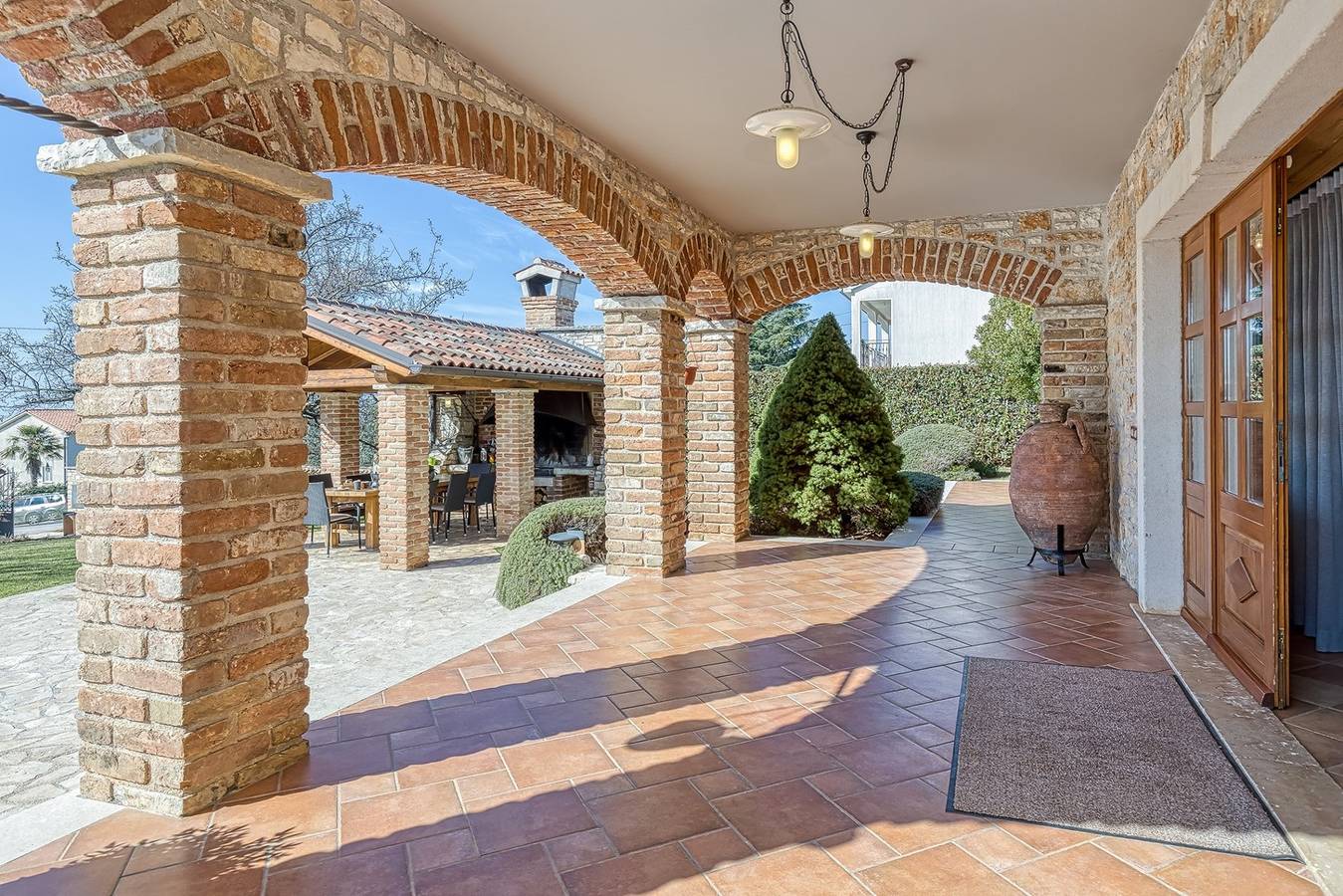 Villa Graziela mit Pool in Baderna, Zentralistrien