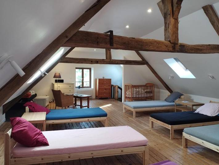 Location de vacances pour 8 personnes, avec Terrasse et Jardin à Chaussy