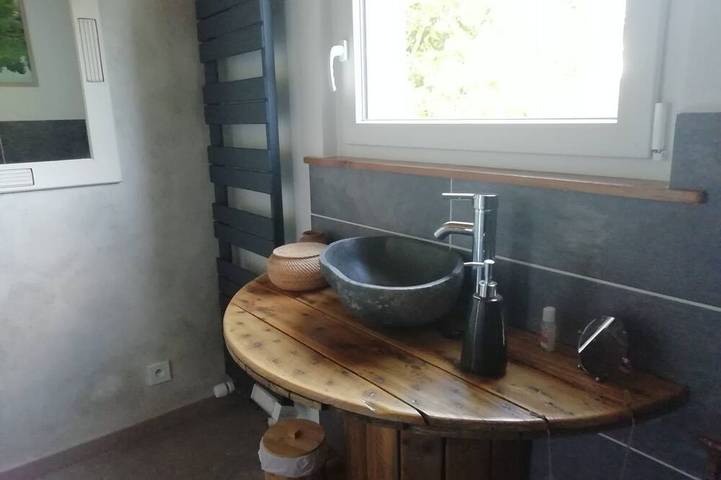 Location de vacances pour 2 personnes, avec jardin à Monistrol-sur-Loire - 4