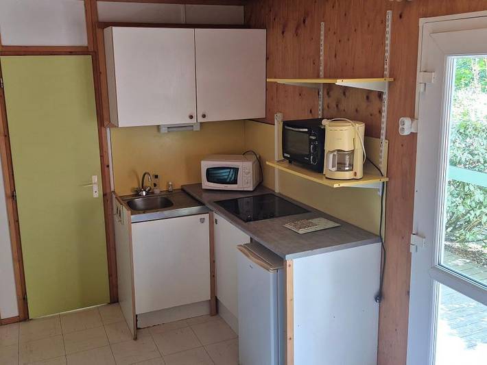Village Chalets – Le Rû Du Pré - Chalet 4 personnes - confort 4 personnes in Deux Rivières, Région d'Auxerre