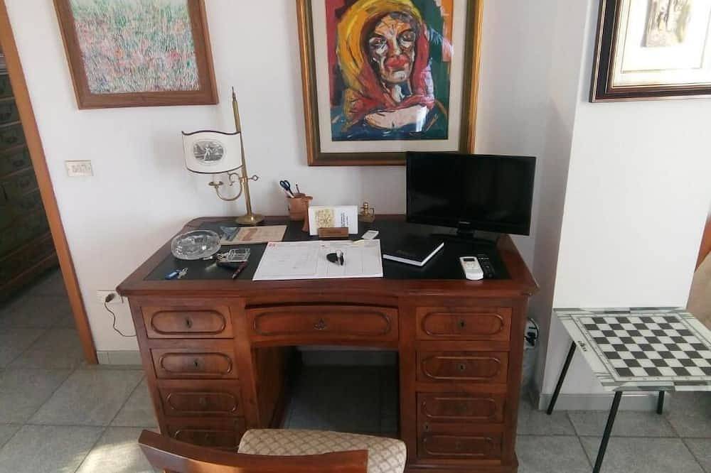 At The Old Studio in Vibo Valentia, Vibo Valentia Province