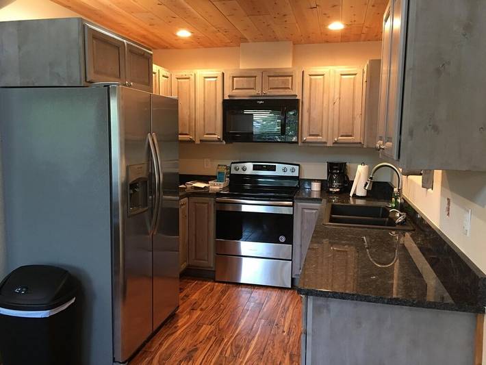 Cabane en bois pour 4 personnes, avec terrasse dans Alaska - 2