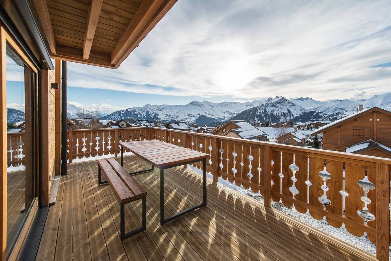 Appartement de vacances entier, Chalet mitoyen proche pistes avec vue panoramique in La Toussuire, Fontcouverte-la-Toussuire