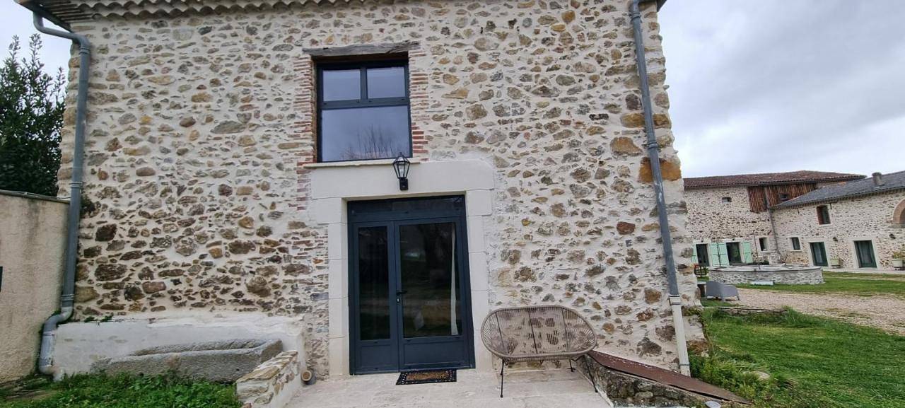 Appartement entier, La Métairie du Château, Elie l Chambre Climatisée in Aussillon, Région de Castres