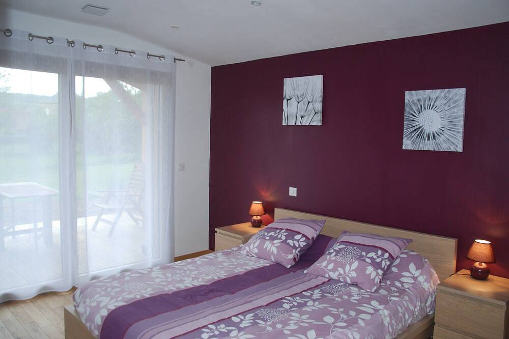 Charming bed & breakfast with Wifi in pleasant Antoingt in Antoingt, Massif Central