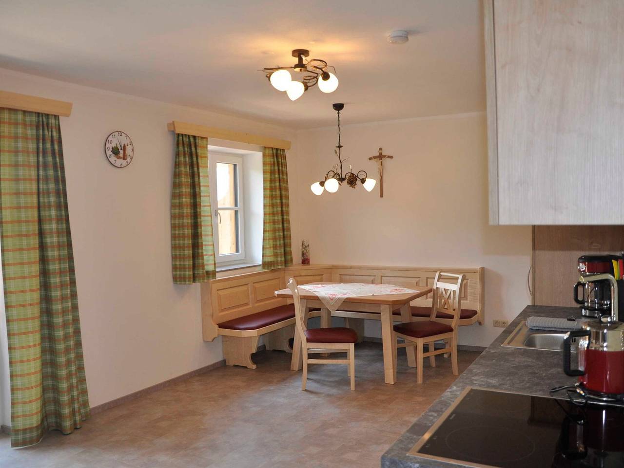 Ganze Ferienwohnung, Maislbauer - Ferienwohnung Leonsberg in Sankt Wolfgang im Salzkammergut, Traunviertel