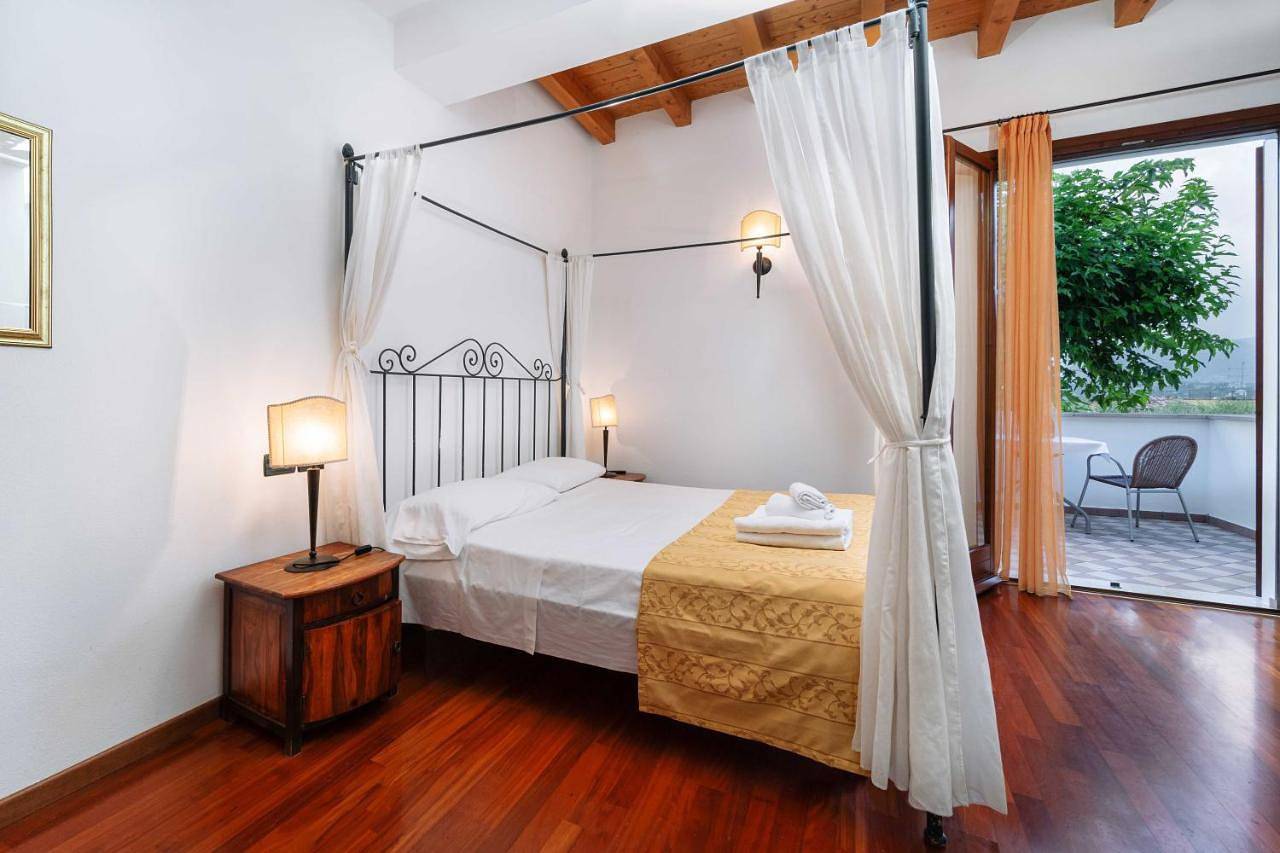 Locanda Da Vittorio in Lido di Manerba, Manerba del Garda