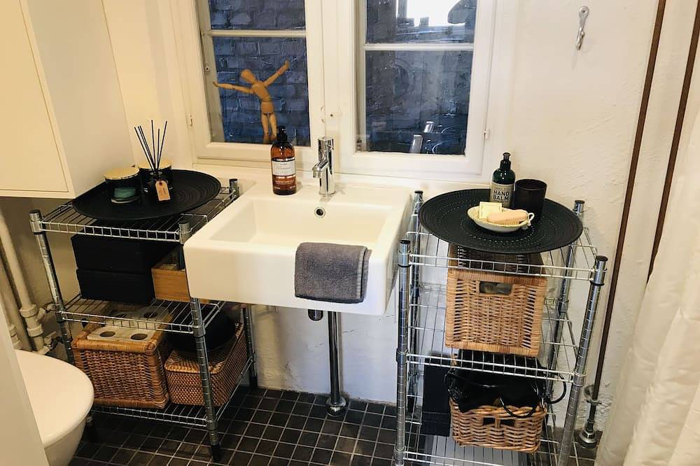 Ganze Wohnung, Charmantes Apartment mit Balkon im Latin Quarer ❤️of Cph Stadtzentrum in Kopenhagen Zentrum, Kopenhagen