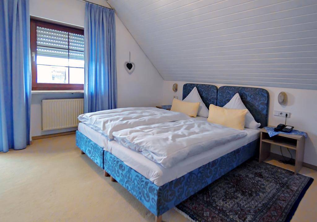 Hotel Kattenbeck - Appartement in Allersberg, Frankenalb