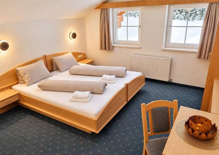 Ganze Ferienwohnung, Doppelzimmer Standard in Ischgl, Verwall