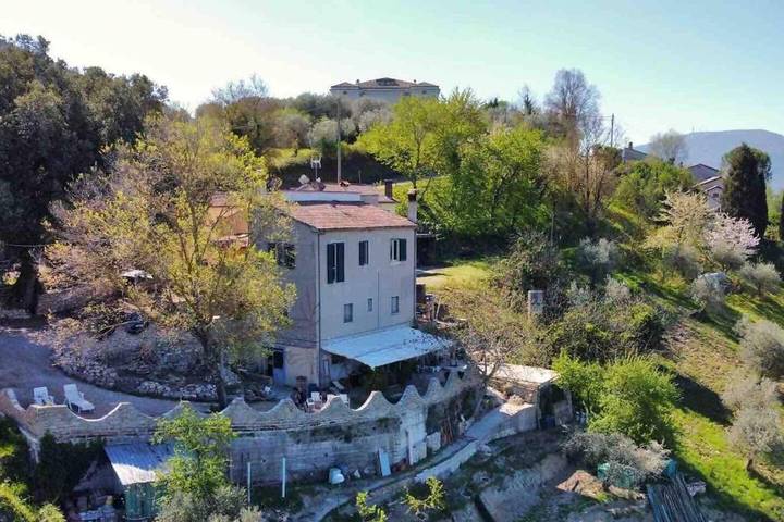 Ferienhaus für 4 Personen, mit Terrasse und Garten