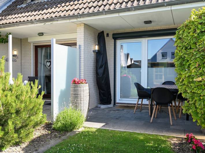 Ferienhaus für 4 Personen, mit Terrasse und Garten in Büsum - 2