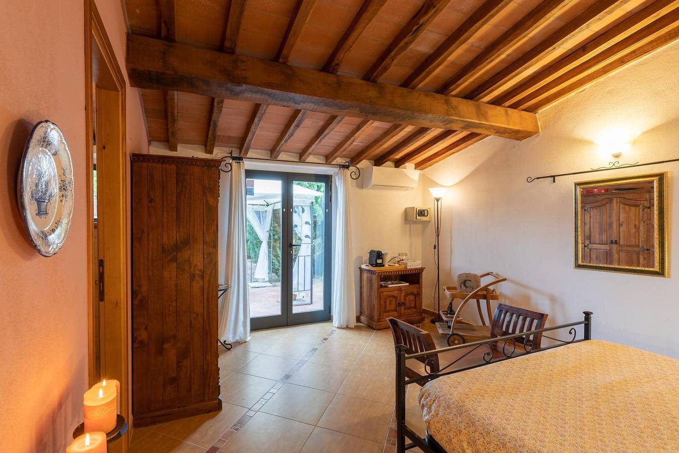 Camera 'La Suite - Casale Rosmarino' con Giardino Privato, Wi-Fi e Aria Condizionata in Suvereto, Costa degli Etruschi