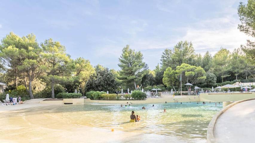 Appartement de vacances pour 6 personnes, avec jardin