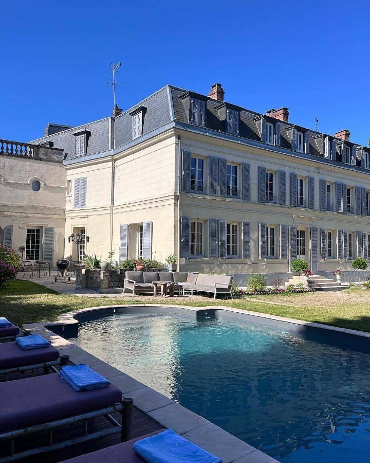 Double or Twin Room with Garden View in Asnières-sur-Oise, Val-d'Oise
