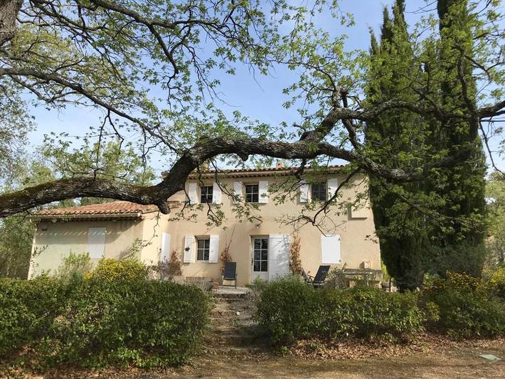 Maison de vacances pour 9 personnes, avec vue ainsi que jardin et piscine, animaux acceptés
