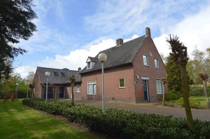 Villa voor 14 personen, met tuin - 1