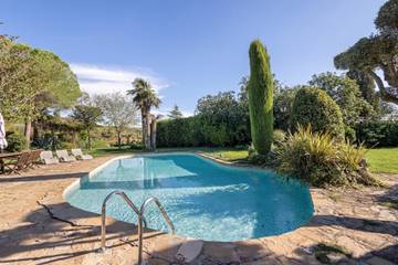 Casa Rural para 24 Personas en Bruch, Interior de Barcelona, Foto 1