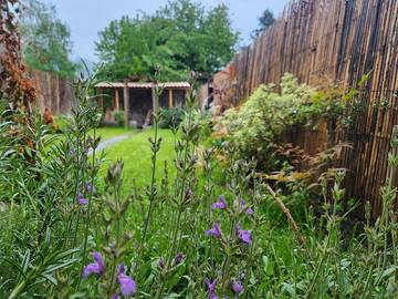 Gîte pour 6 personnes, avec jardin à Saint-Geniez-d'Olt