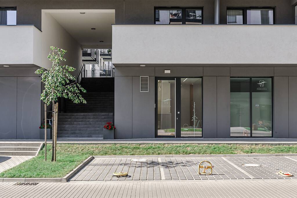 Estudio entero, Apartments i in Varsovia, Mazovia (región)