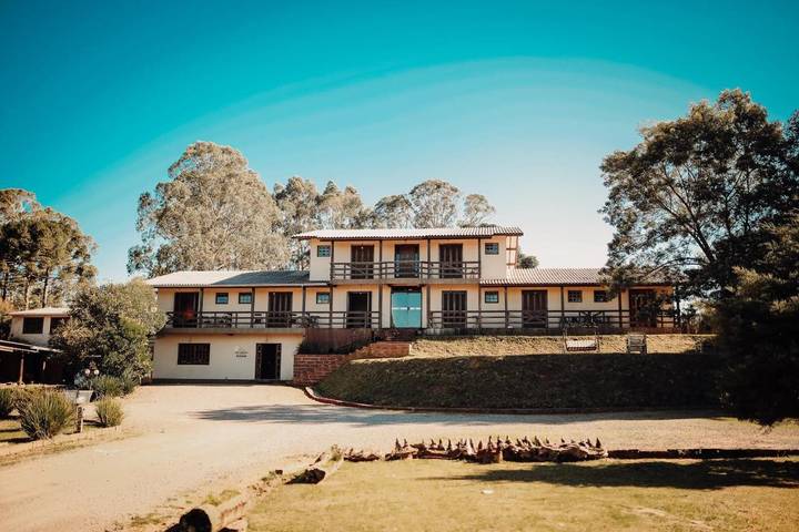 Pousadas para 2 pessoas, com jardim em São Francisco de Paula