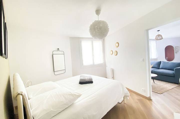 Appartement entier, Le grand 117 - Wifi et Climatisation in Périgueux, Périgord Blanc